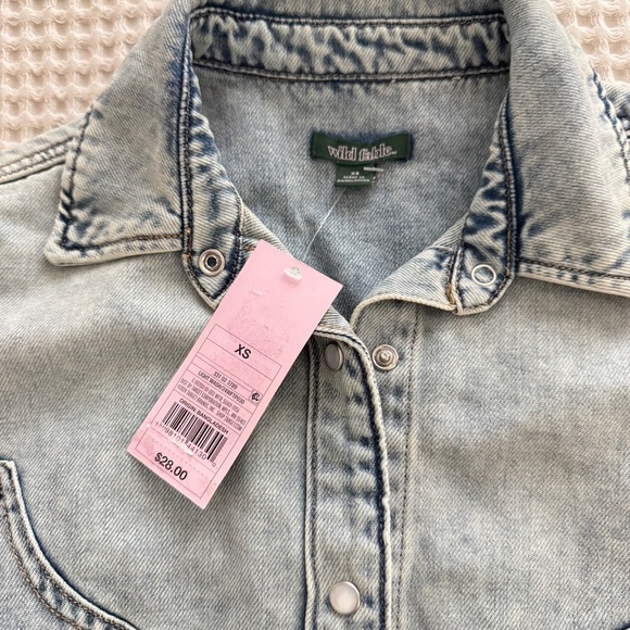 Women's Oversized Trucker Denim Jacket Wild Fable - NWT szXS - Picture 6 of 6